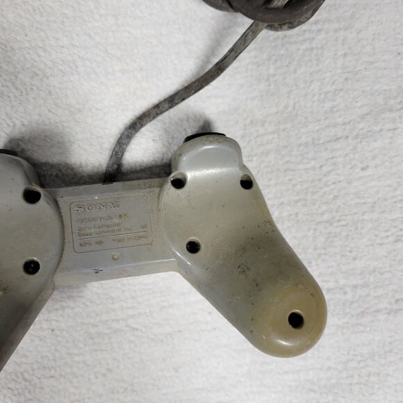 PS1 & NES Video Game Controllers Nintendo Retro Console Gaming Playstation Games - Picture 10 of 13